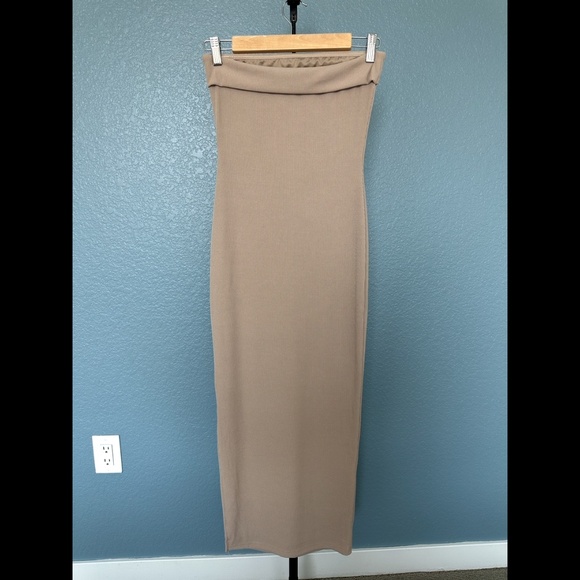 *NWOT* PRETTYGARDEN Women's Summer Bodycon Maxi Tube Dress, Size XS - Picture 4 of 6
